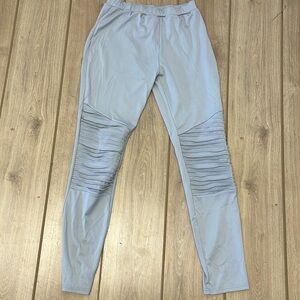 Women’s pants
